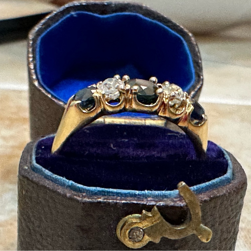 Antique 18K Gold Sapphire & Old Mine Diamond Victorian 5-Stone Ring Size 5.5 - Picture 4 of 15